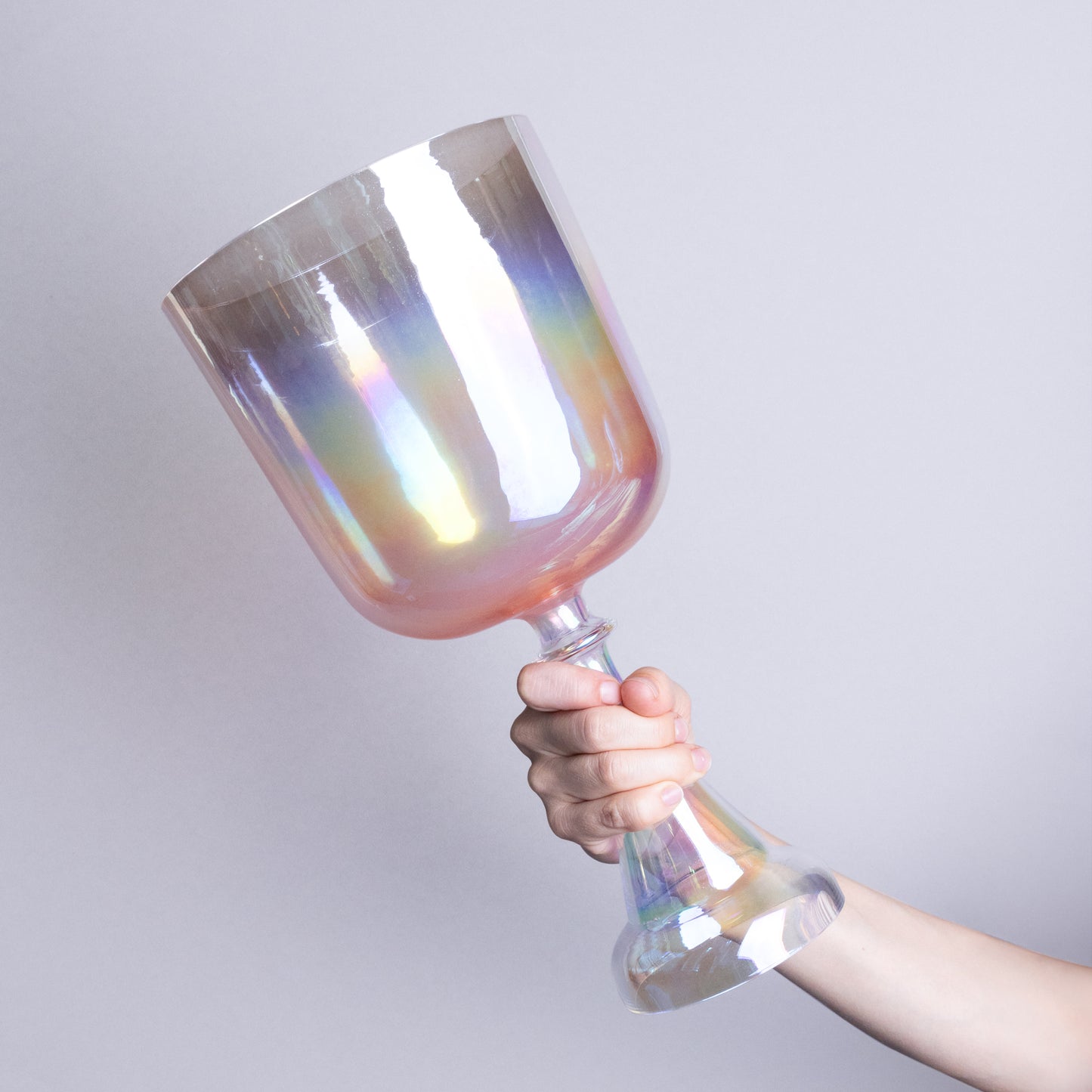 Kristallklangschale Kelch BIENE KRAFTTIER 432 Hz - 18 cm | AkashaBowls®