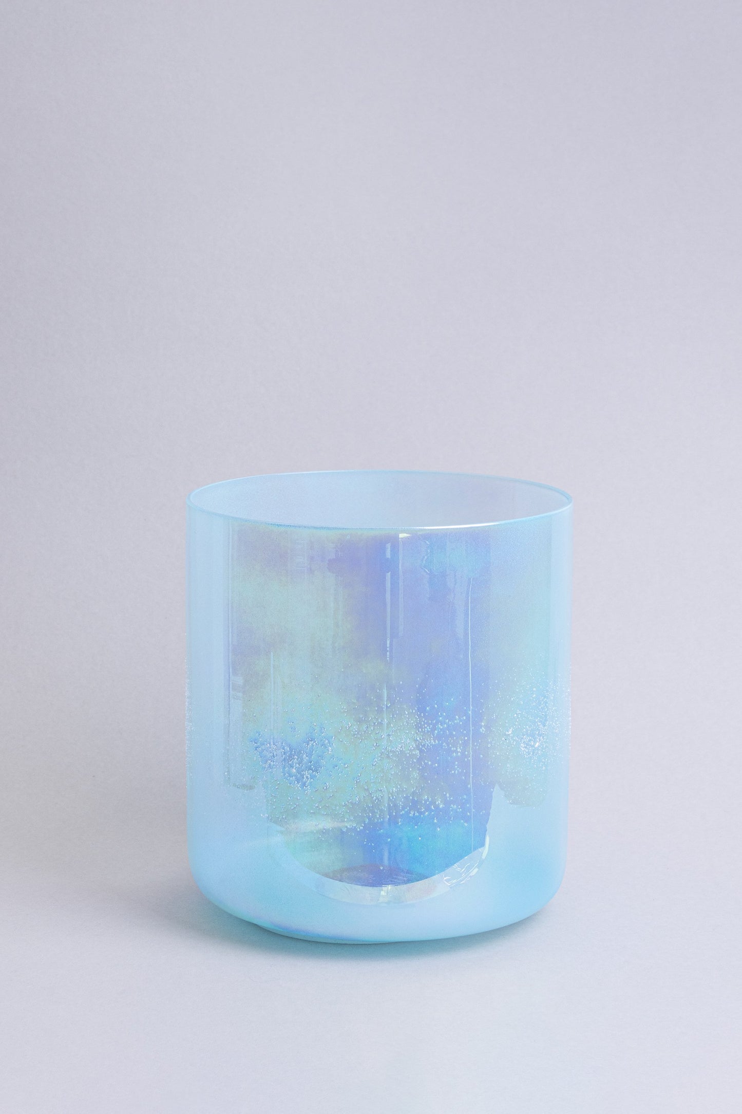 Kristallklangschale DELFIN KRAFTTIER X MONDSTEIN 432 Hz - 15 cm | AkashaBowls®