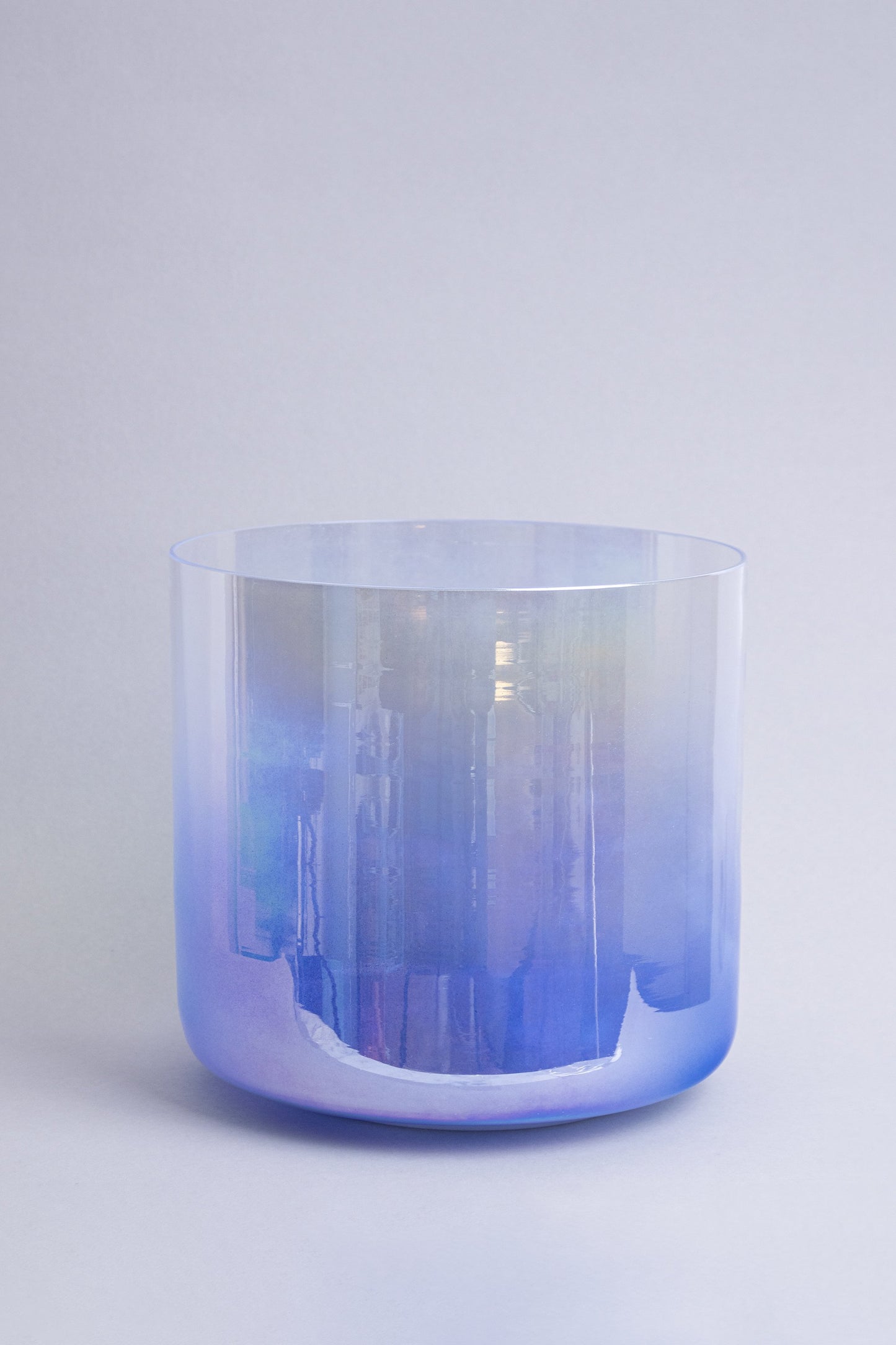 Crystal Singing Bowl DOLPHIN SPIRIT ANIMAL 432 Hz - 20 cm | AkashaBowls®
